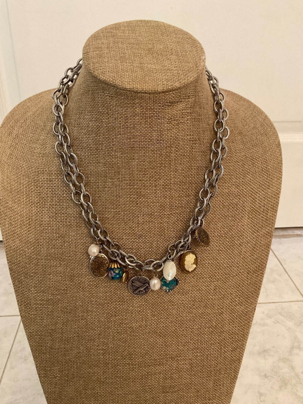 Patricia Nash Charm Necklace w/Freshwater Pearls *NWT*
